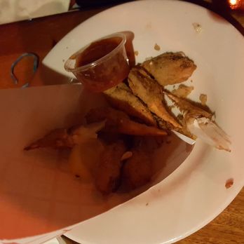 Surf Hut - Fried Crab Claws- OMG So So So good. Ask to dip in their ranch dressing. The ranch is the good kind. Trust me. - Seafood Near Me - Destin, Florida