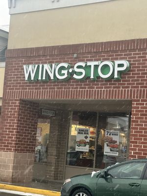 Wingstop by null