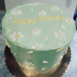 Sweet Moon Bakery - Daisy floral cake
