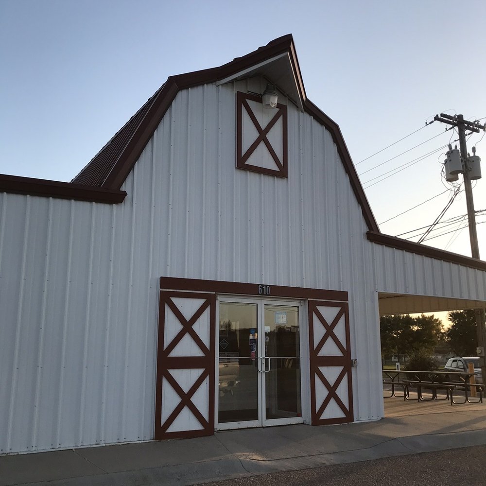 Big Dally's Deli - the outside of the building - Sandwiches Near Me - Hastings, Nebraska