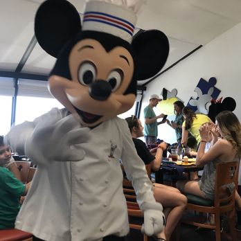 Chef Mickey's - American Near Me - Lake Buena Vista, Florida