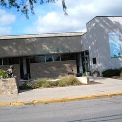 Waukegan Public Library
