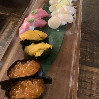 Sushi King - uni, ikura, scallop and tuna - Sushi Bars Near Me - Fairfield, California