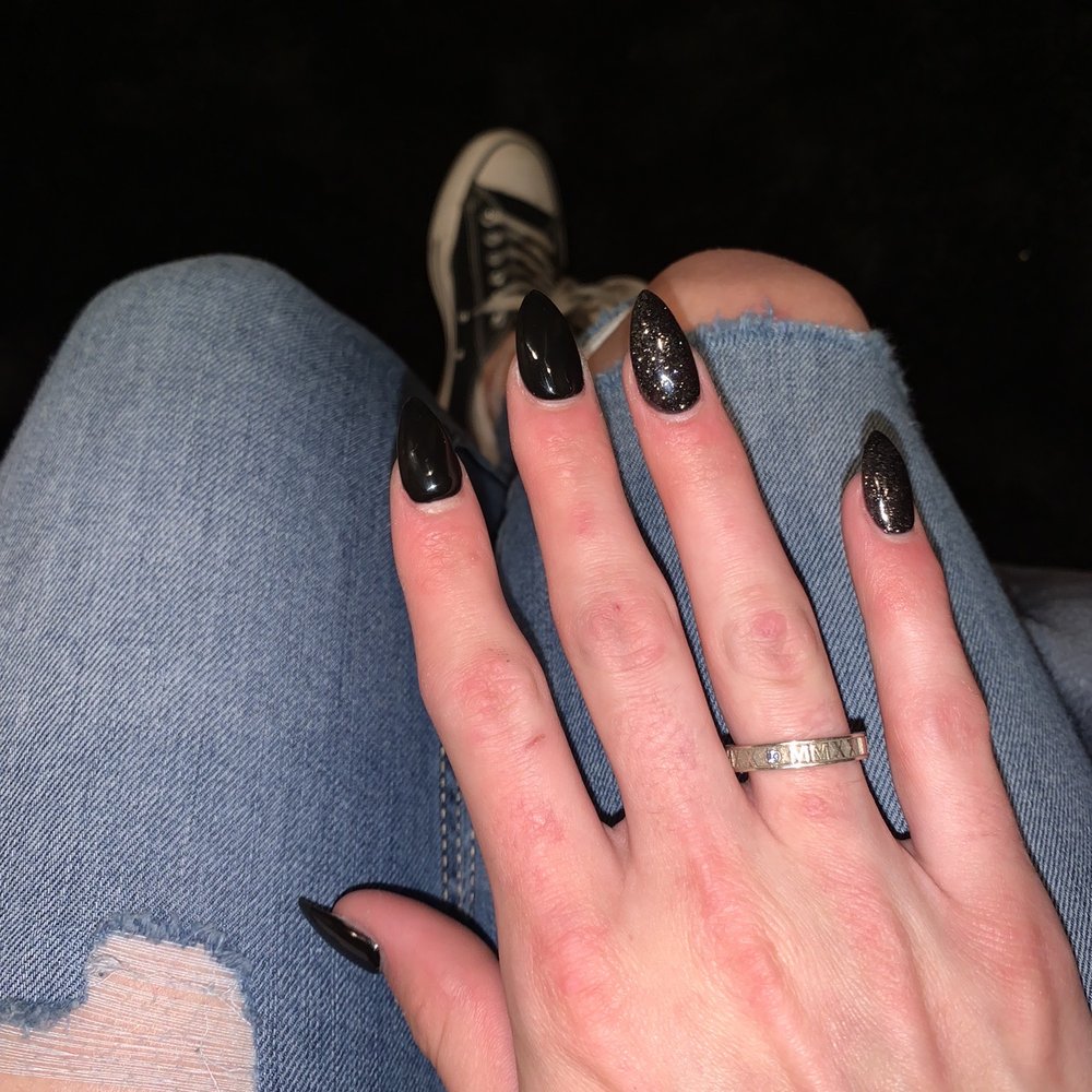 InStyle Nail Spa - Black Stiletto Acrylics - Nail Salons Near Me - Murrieta, California