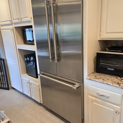 Apexfix Appliance Repair - Bosch Refrigerator