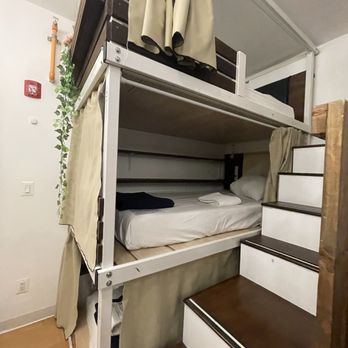 Highroad Hostel - Hostels Near Me - Washington, DC, District of Columbia Highroad Hostel - Hostels Near Me - Washington, DC, District of Columbia