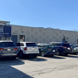 Exterior photo of Forbes-Shady Parking Lot - Pittsburgh, Pennsylvania Exterior photo of Forbes-Shady Parking Lot - Pittsburgh, Pennsylvania