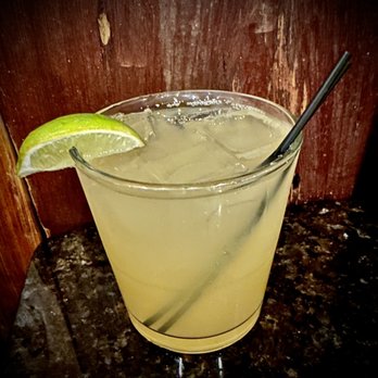 McCrackens Pub - Jame-rita - Irish Pub Near Me - Leesburg, Florida