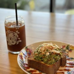 Hybrid Coffee & Kitchen - Loaded Avocado Toast