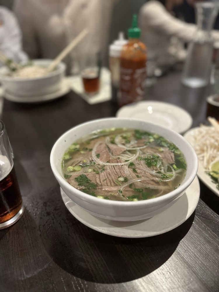 Food from Froggy Bottom Pub