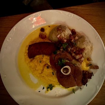 Pingvinen - Potato dumplings with mashed swede, salted lamb, smoked sausage and bacon. (5/5) - Scandinavian Near Me - Bergen, 12