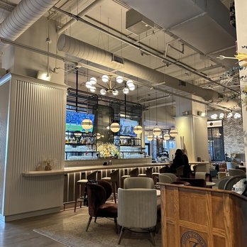 Hotel Zachary - Lobby bar - Hotels Near Me - Chicago, Illinois Hotel Zachary - Lobby bar - Hotels Near Me - Chicago, Illinois