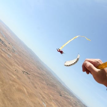 Bay Area Skydiving - Infineon streamer, tested jump - Skydiving Near Me - Byron, California