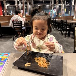 Niecey eating the japchae like always Niecey eating the japchae like always