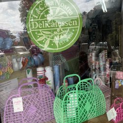 La Casa Nostra Continental Delicatessen - Front window