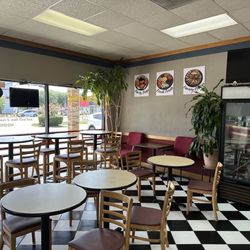 Heavenly Croissants - Dining Area