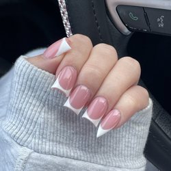 LaLa's Salon & Spa - Short gel x square/duck shape with french
