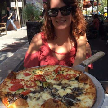 Blue Line Pizza - Pizza Near Me - Mountain View, California Blue Line Pizza - Pizza Near Me - Mountain View, California