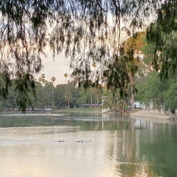 Fairmont Regional Park - Parks Near Me - Riverside, California