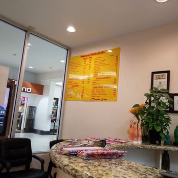 Highland Spa - Nail salon in Deerbrook mall! - Day Spas Near Me - Humble, Texas