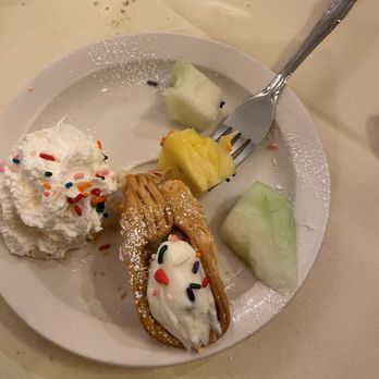 Bella Italia - Cannoli - Italian Near Me - Orange, New Jersey