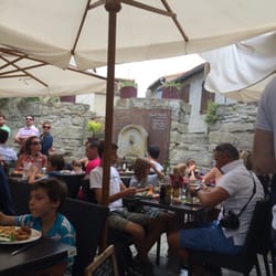 Les Cours de la Cite - La terrasse.
