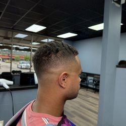 The Fade Room Barbershop - Mid skin fade