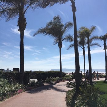 Coronado Center Beach - Beautiful walkway to stroll along the sandy white beach warm water & palm trees - Beaches Near Me - Coronado, California Coronado Center Beach - Beautiful walkway to stroll along the sandy white beach warm water & palm trees - Beaches Near Me - Coronado, California