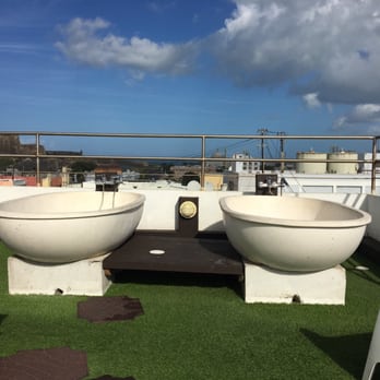 CasaBlanca Hotel - Funky bathtubs on the roof - Hotels Near Me - San Juan, Puerto Rico CasaBlanca Hotel - Funky bathtubs on the roof - Hotels Near Me - San Juan, Puerto Rico