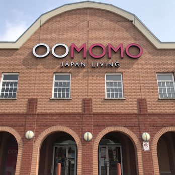 Oomomo - Storefront - Discount Store Near Me - Markham, Ontario
