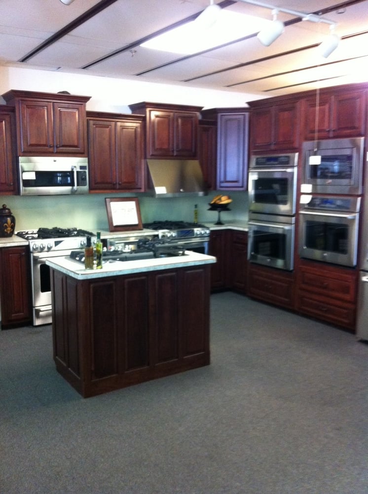 METRO APPLIANCES & MORE Updated September 2024 3124 N Rangeline Rd