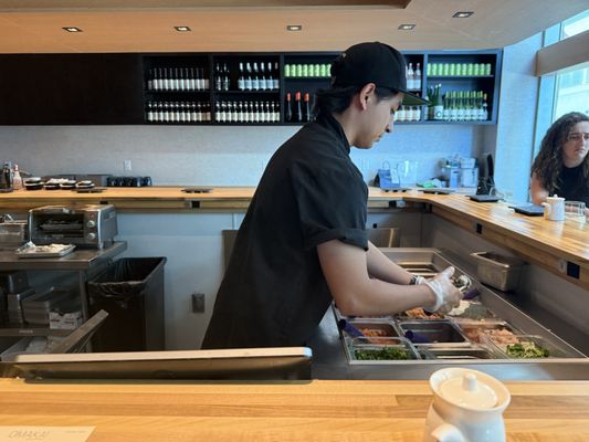 OMAKAI hand roll bar by null