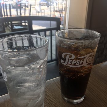 Applebee's Grill + Bar - Dirty Glasses - American Near Me - Hemet, California