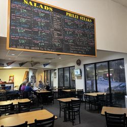 Phillys Cafe & Deli