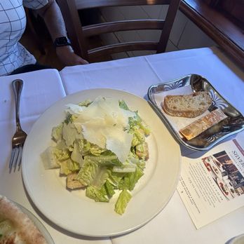 Il Fornaio - Caesar Insalata Cesarina - Italian Near Me - Beverly Hills, California