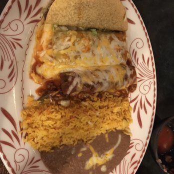 Guapo's Cocina & Bar - Beef taco, chicken and pork tamal with rice and beans - Mexican Near Me - Gaithersburg, Maryland