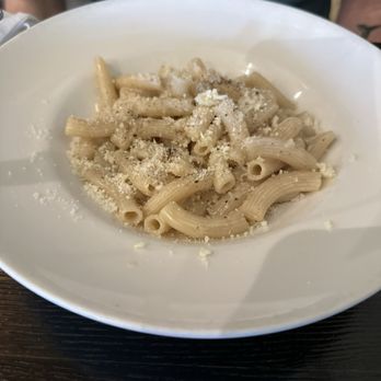 Etto Pasta Bar - Cacio e Pepe - Italian Near Me - Paso Robles, California