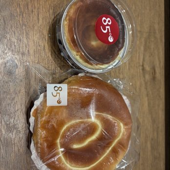 85°C Bakery Cafe-Irvine Spectrum - Milk Pudding, Basque Cheesecake - Coffee & Tea Near Me - Irvine, California 85°C Bakery Cafe-Irvine Spectrum - Milk Pudding, Basque Cheesecake - Coffee & Tea Near Me - Irvine, California