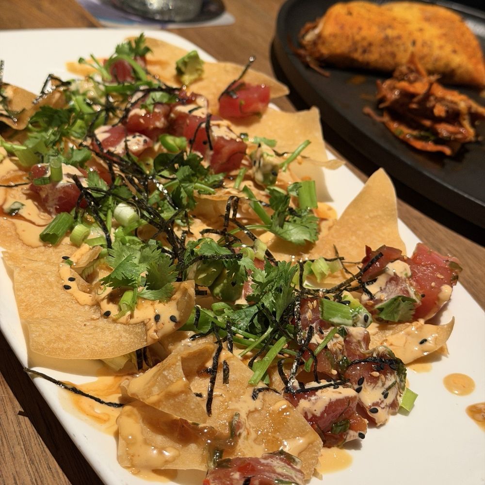 Yard House - Poke Nachos - New American Near Me - Honolulu, Hawaii Yard House - Poke Nachos - New American Near Me - Honolulu, Hawaii