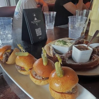 The Kerryman - Mini burgers and Pretzel and Cheese - Irish Near Me - Chicago, Illinois The Kerryman - Mini burgers and Pretzel and Cheese - Irish Near Me - Chicago, Illinois