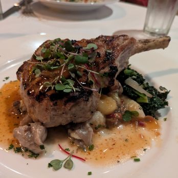 Cafe La Haye - pork chop - New American Near Me - Sonoma, California