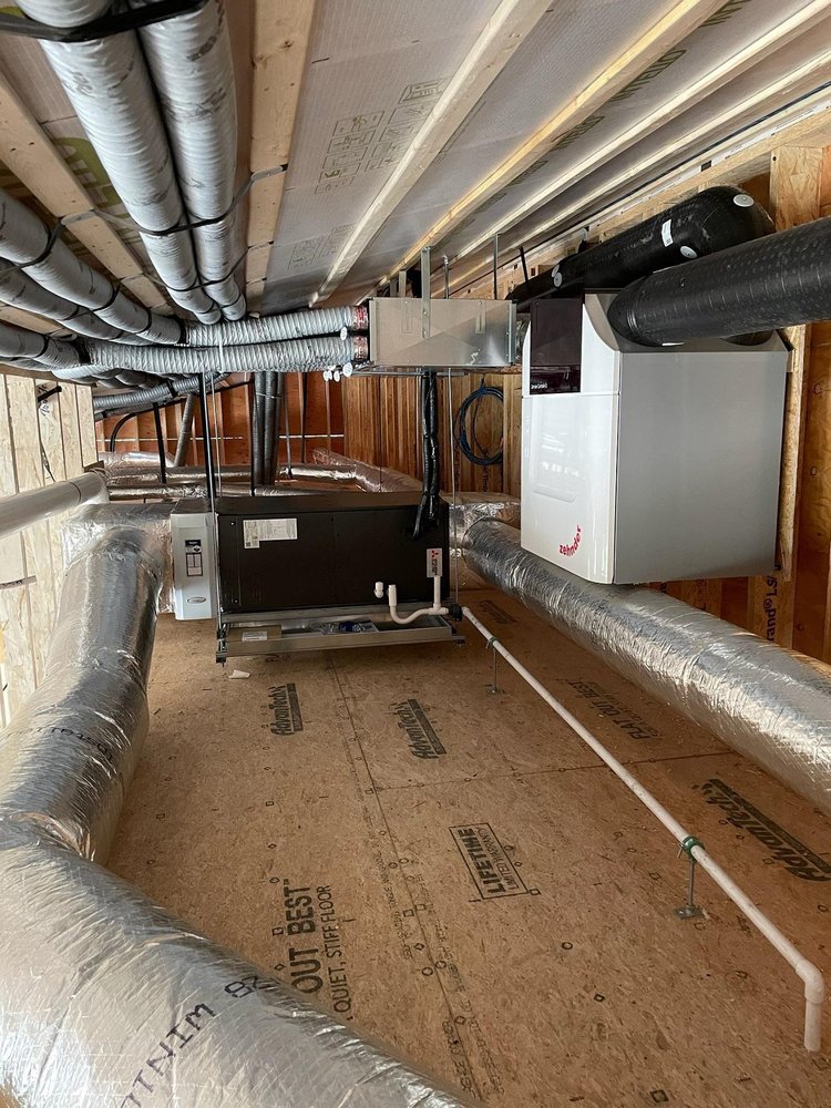 Slide of Lavallee Systems