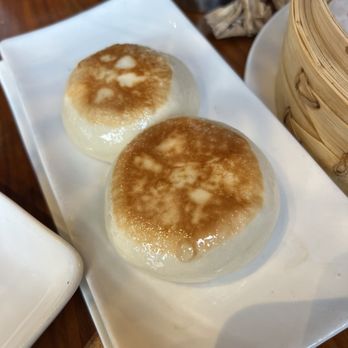 Kungfu Kitchen - Pan-fried Peking Duck Buns (2 Pieces)/北京鸭包 - Dim Sum Near Me - Orlando, Florida Kungfu Kitchen - Pan-fried Peking Duck Buns (2 Pieces)/北京鸭包 - Dim Sum Near Me - Orlando, Florida