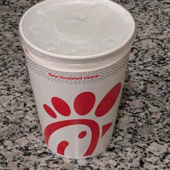 Chick-fil-A - Water cup - Fast Food Near Me - Long Beach, California Chick-fil-A - Water cup - Fast Food Near Me - Long Beach, California