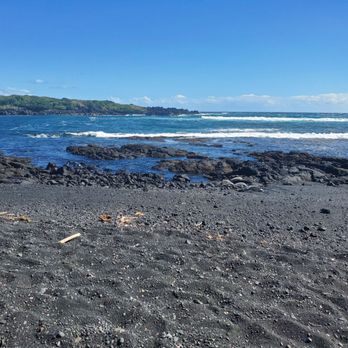Punalu'u Black Sand Beach - Beaches Near Me - Pahala, Hawaii Punalu'u Black Sand Beach - Beaches Near Me - Pahala, Hawaii