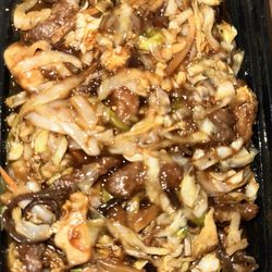 Peking Chinese Restaurant - Moo shu beef was good but the "pancakes" were just dry flour tortillas.