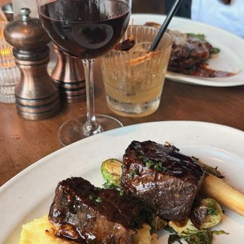 Olive & Ivy - Sangiovese, Tenuta di Nozzole (Chianti Classico DOCG) Tuscany, Braised Short Rib - Breakfast & Brunch Near Me - Scottsdale, Arizona