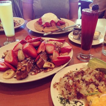 Plums Cafe - Breakfast & Brunch Near Me - Costa Mesa, California