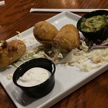 Captains Quarters Riverside Grille - Green Chili Wontons - Seafood Near Me - Prospect, Kentucky Captains Quarters Riverside Grille - Green Chili Wontons - Seafood Near Me - Prospect, Kentucky