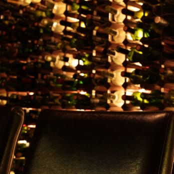 Rummer Hotel - British Near Me - Bristol, BST